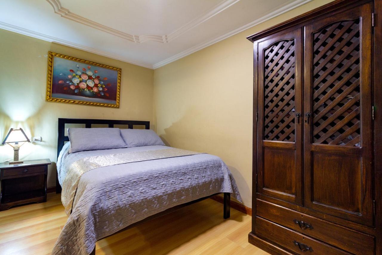 Majestic 1 Centro Historico Hotel 3*