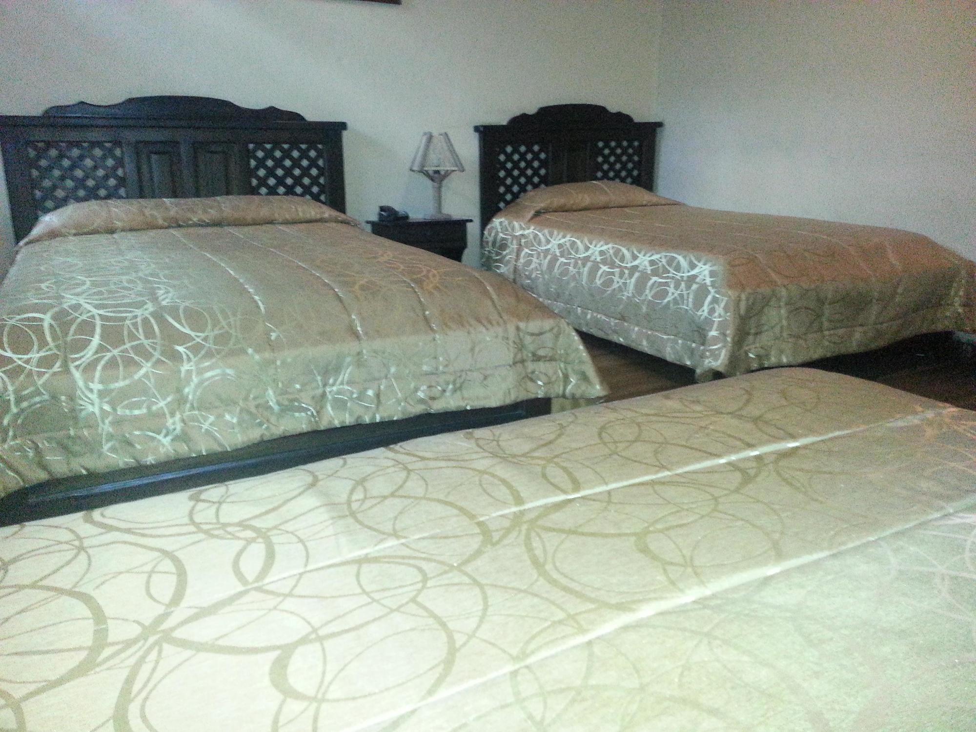 Majestic 1 3* Cuenca