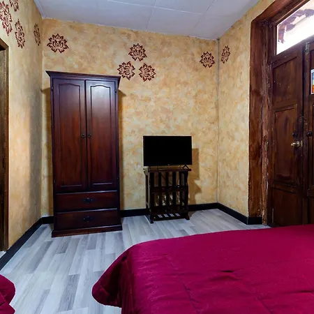 Hotel Majestic 1 Cuenca Exterior photo