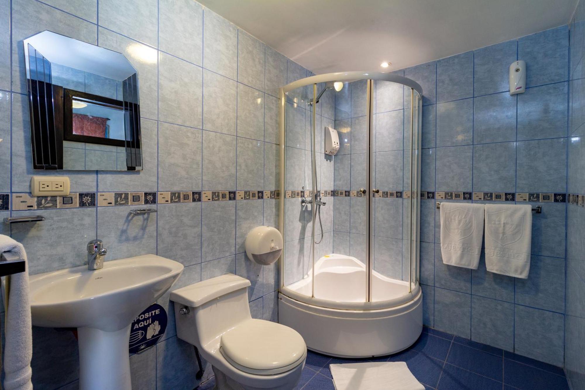 Majestic 1 3* Cuenca