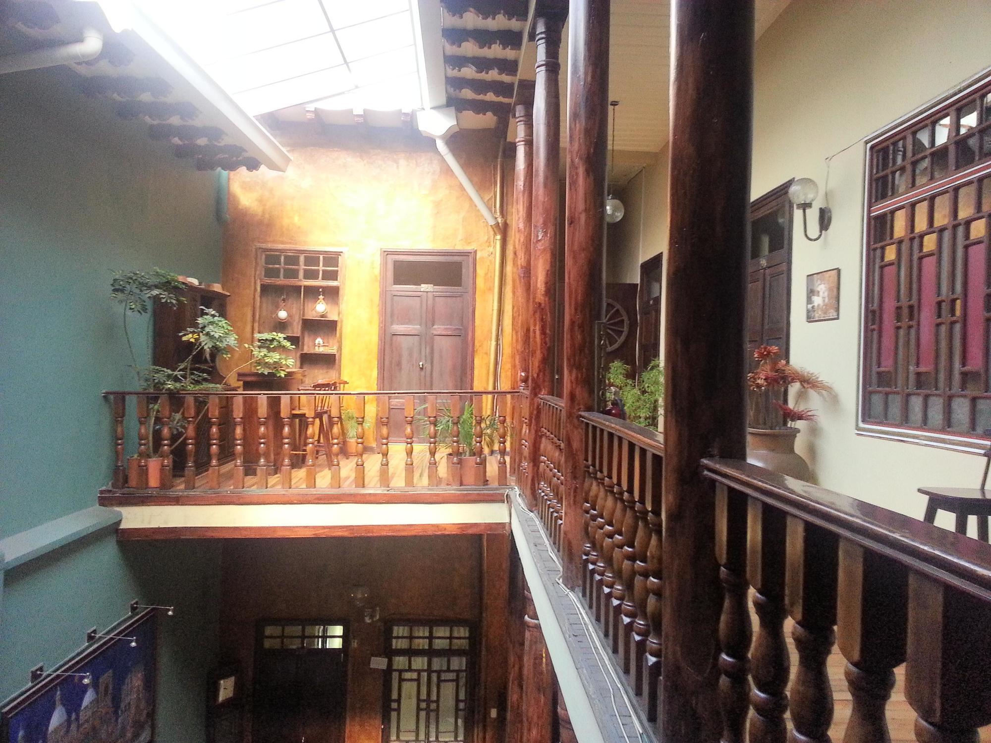 Hotel Majestic 1 Cuenca